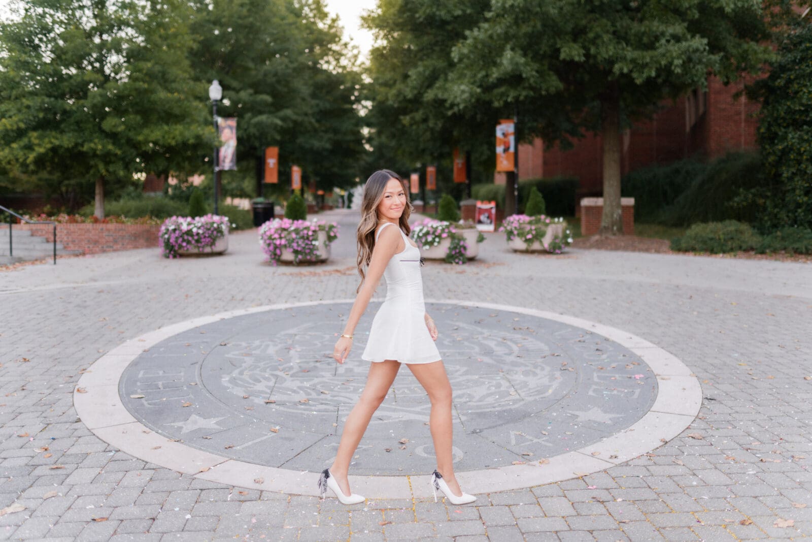 Senior portrait of UTK graduate Mindy on the Knoxville campus